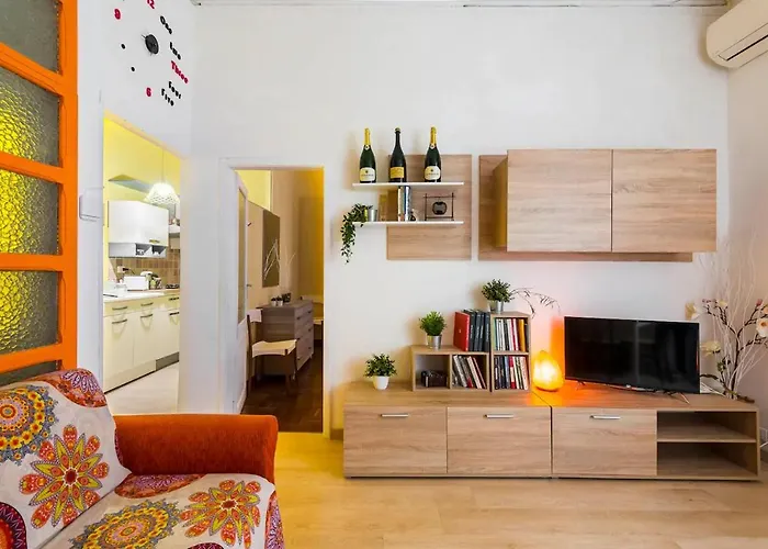 Elly's House Appartement *