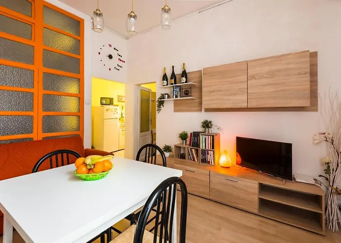 Elly's House Appartement